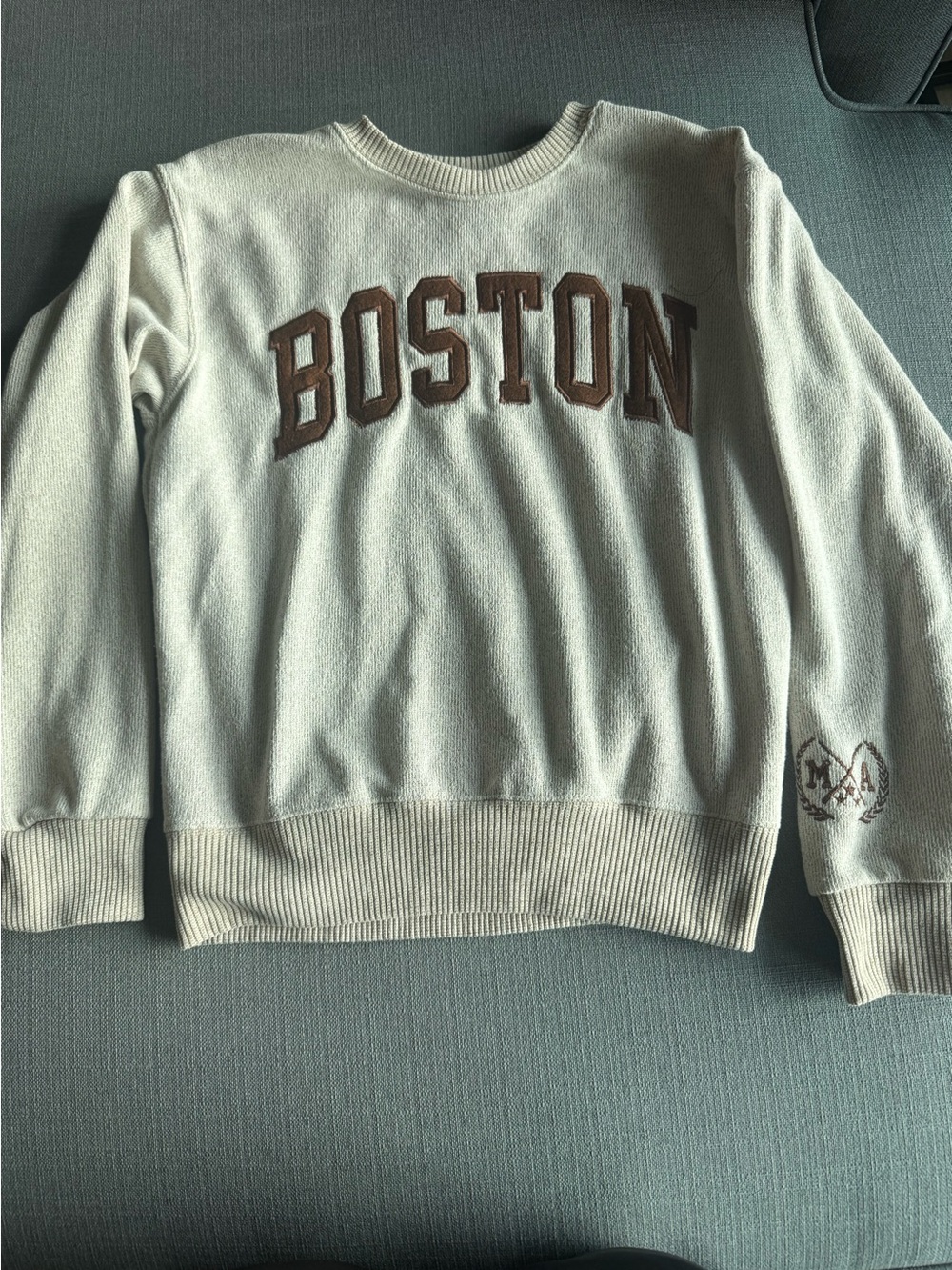Cream 'Boston' Crewneck Sweatshirt - Women's Casual Pullover by New York Popular